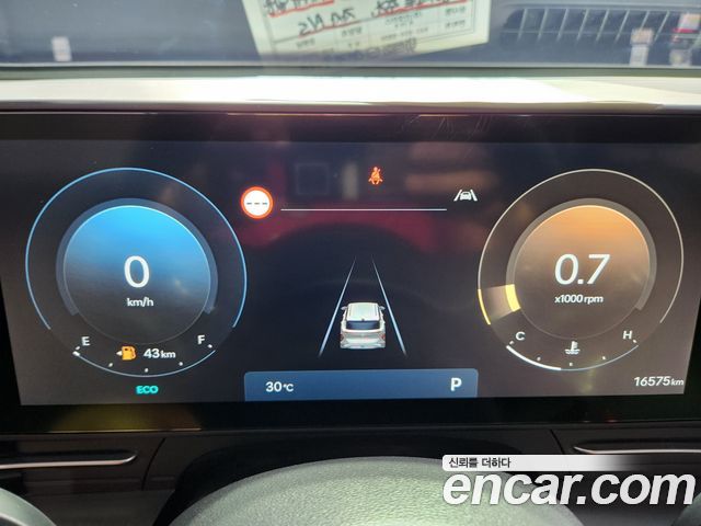Hyundai Kona (SX2) Gasoline 1.6 Turbo 2WD Inspiration 2024 — фото 8