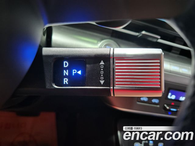 Hyundai Kona (SX2) Gasoline 1.6 Turbo 2WD Inspiration 2024 — фото 16