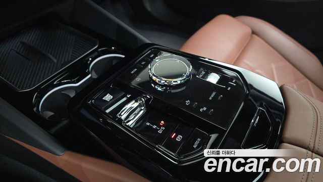 BMW 5 Series (G60) 530e M Sport 2025 — фото 9