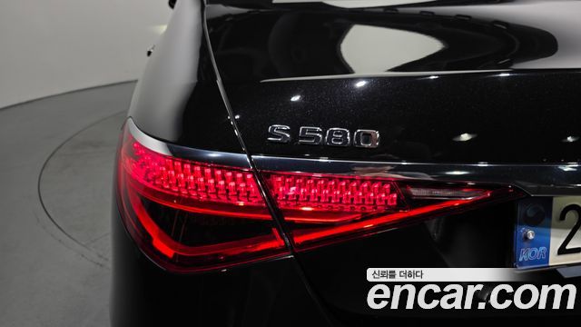 Mercedes-Benz S-Class (W223) S580L 4MATIC 2021 — фото 23