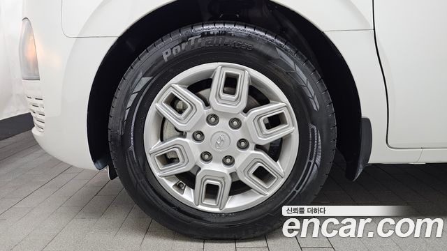 Hyundai Staria Cargo 5-Seater Modern 2022 — фото 5