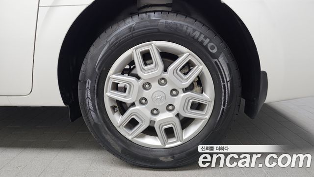 Hyundai Staria Cargo 5-Seater Modern 2022 — фото 21