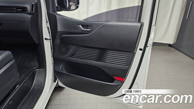 Hyundai Staria Cargo 5-Seater Modern 2022 — фото 24