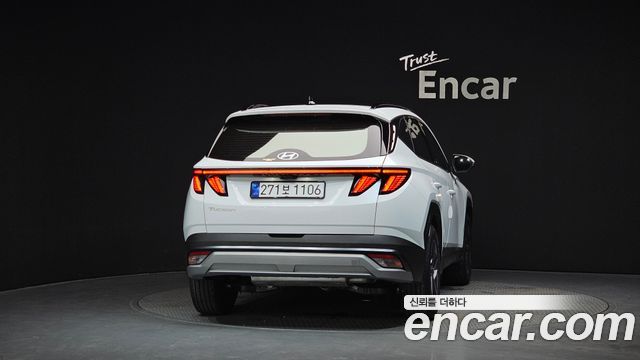 Hyundai Tucson Hybrid (NX4) HEV 1.6 2WD Inspiration 2025 — фото 4