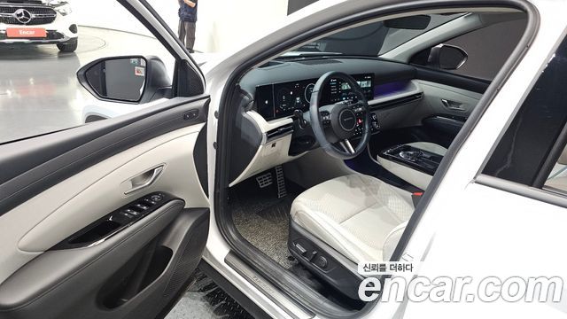 Hyundai Tucson Hybrid (NX4) HEV 1.6 2WD Inspiration 2025 — фото 10