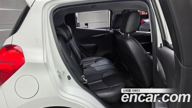 Chevrolet Spark LT 2019 — фото 12