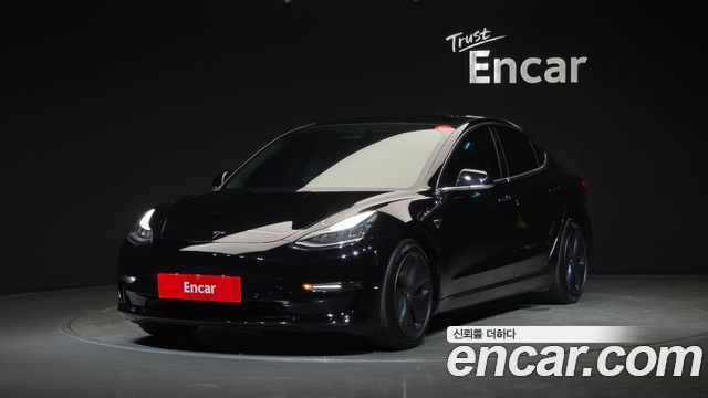 Tesla Model 3 Long Range AWD