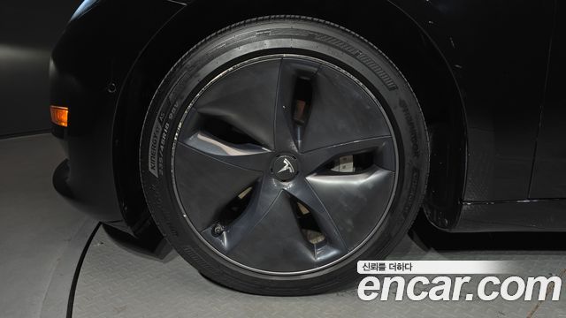 Tesla Model 3 Long Range AWD 2020 — фото 5