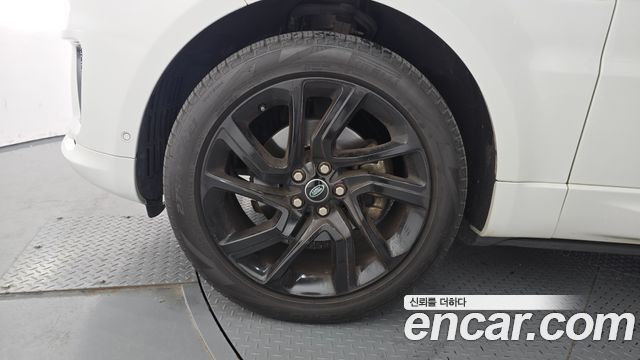 Land Rover Range Rover Sport (II) 3.0 SDV6 HSE Dynamic 2019 — фото 5