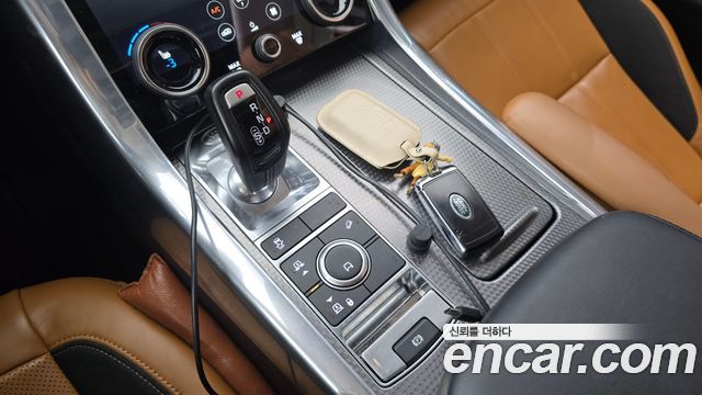 Land Rover Range Rover Sport (II) 3.0 SDV6 HSE Dynamic 2019 — фото 9