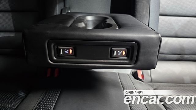 Renault Korea QM6 2.0 LPe Premiere 2WD 2023 — фото 18