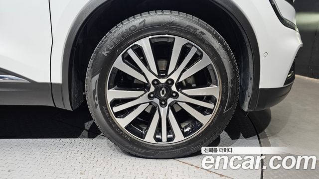 Renault Korea QM6 2.0 LPe Premiere 2WD 2023 — фото 21