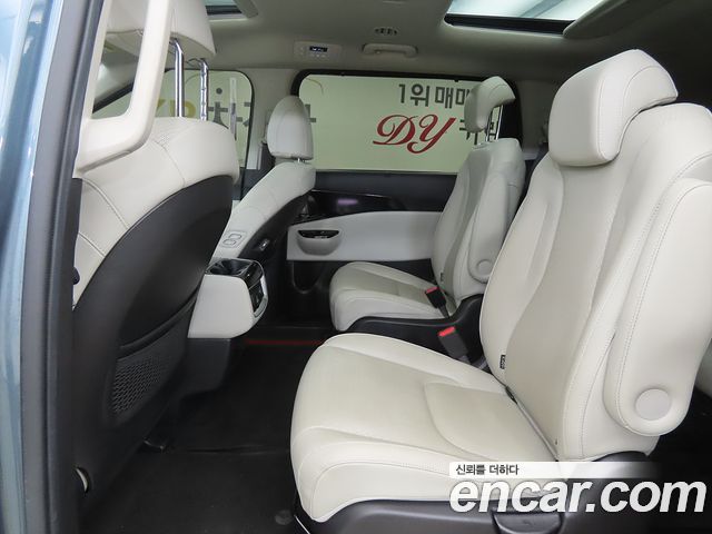 Kia Carnival (IV) Gasoline 9-Seater Signature 2021 — фото 6