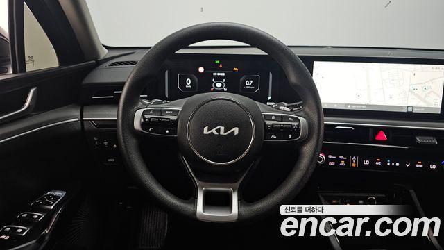 Kia K5 (III) 2.0 Prestige 2024 — фото 14