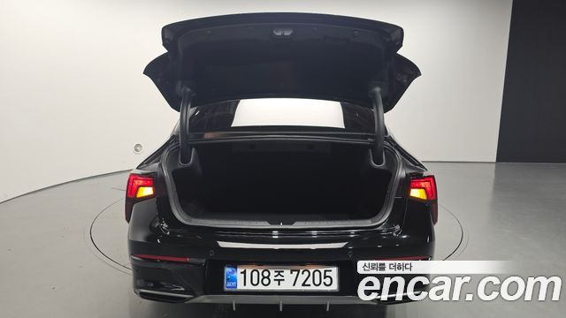 Kia K5 (III) 2.0 Prestige 2024 — фото 20
