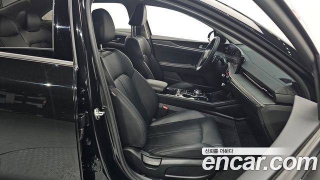 Kia K5 (III) 2.0 Prestige 2024 — фото 26