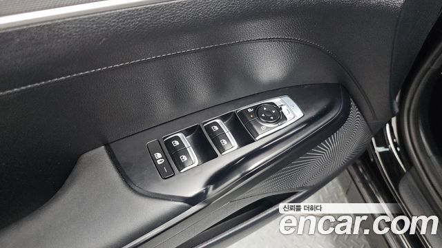 Kia K5 (III) 2.0 Prestige 2024 — фото 30