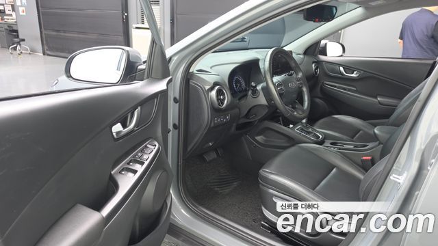 Hyundai Kona Hybrid Smart 2023 — фото 10