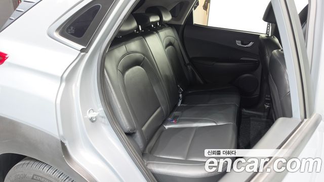 Hyundai Kona Hybrid Smart 2023 — фото 16