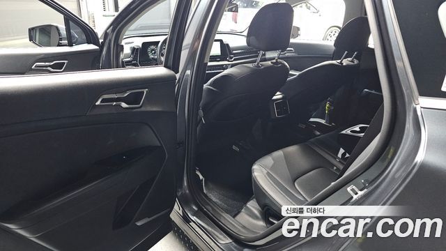 Kia Sportage (V) Gasoline 1.6 Turbo 2WD Prestige 2022 — фото 15