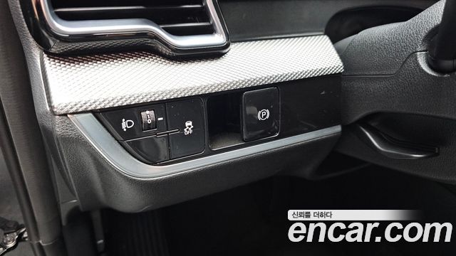 Kia Sportage (V) Gasoline 1.6 Turbo 2WD Prestige 2022 — фото 18