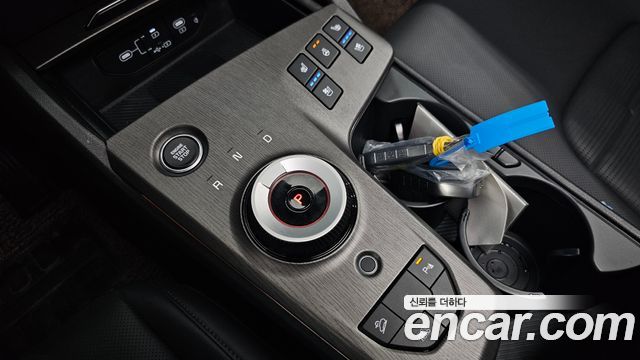 Kia Sportage Hybrid (V) HEV 1.6 2WD Signature 2025 — фото 9