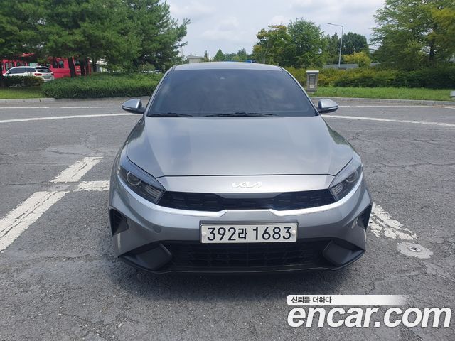Kia K3 (II) 1.6 Prestige 2024 — фото 3