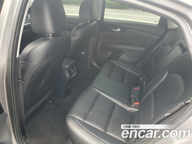 Kia K3 (II) 1.6 Prestige 2024 — фото 15