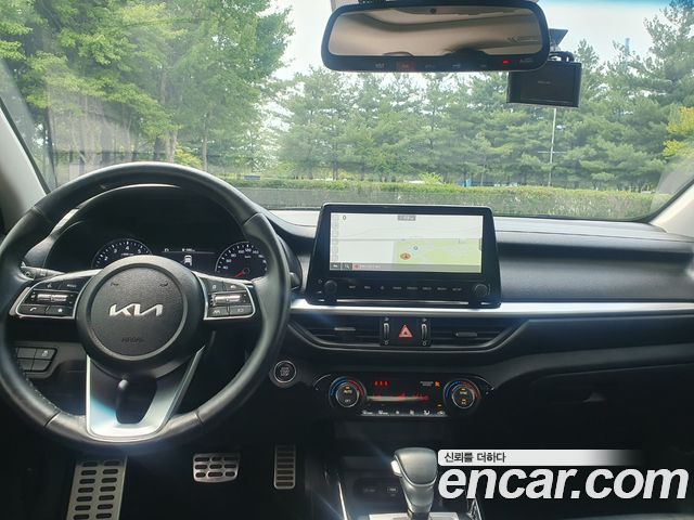 Kia K3 (II) 1.6 Prestige 2024 — фото 16