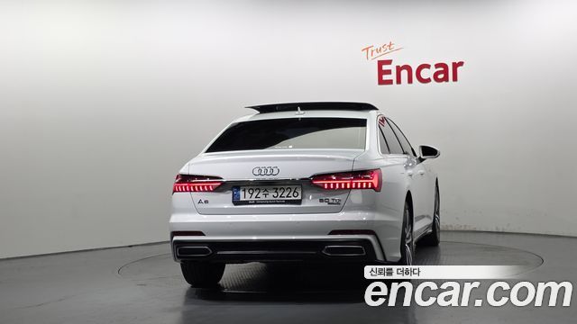 Audi A6 (C8) 40 TDI Premium 2022 — фото 4