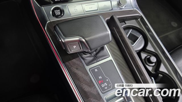 Audi A6 (C8) 40 TDI Premium 2022 — фото 9