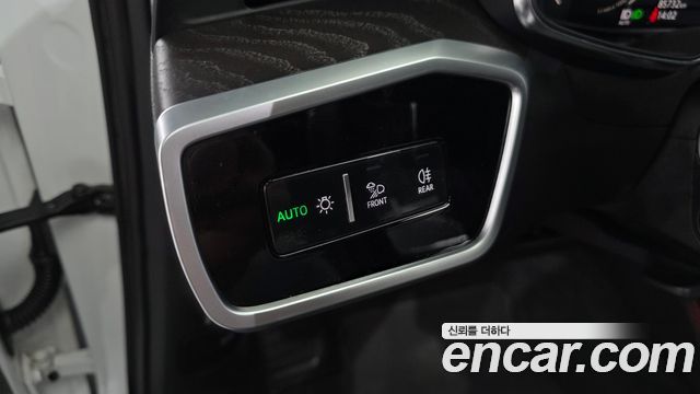 Audi A6 (C8) 40 TDI Premium 2022 — фото 19