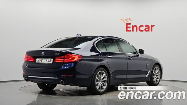 BMW 5 Series (G30) 520i Luxury 2018 — фото 2