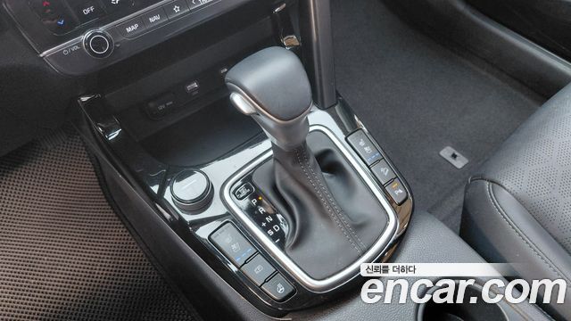 Kia Seltos Gasoline 1.6 Turbo 2WD Prestige 2023 — фото 9