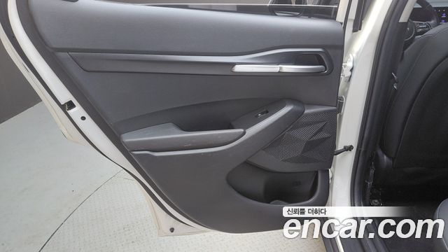 Kia Seltos Gasoline 1.6 Turbo 2WD Prestige 2023 — фото 25