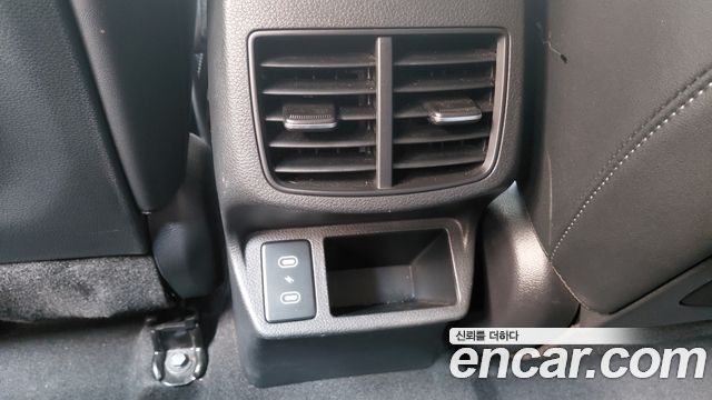 Kia Seltos Gasoline 1.6 Turbo 2WD Prestige 2023 — фото 29