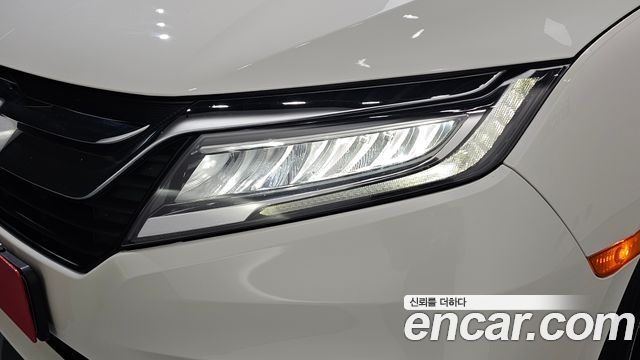 Honda Odyssey 3.5 5th 2019 — фото 22