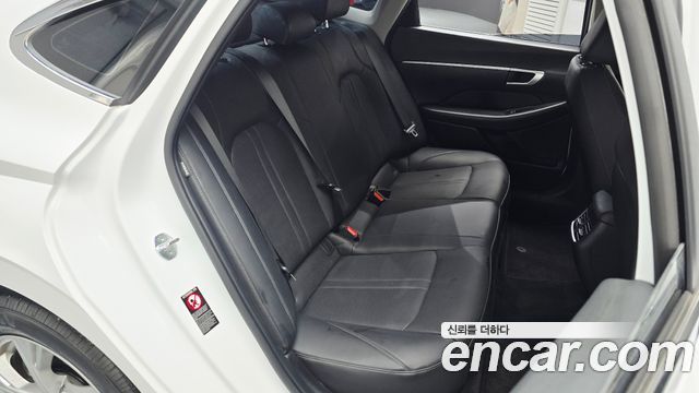 Hyundai Sonata (DN8) 2.0 LPG(rental car) Style 2022 — фото 11