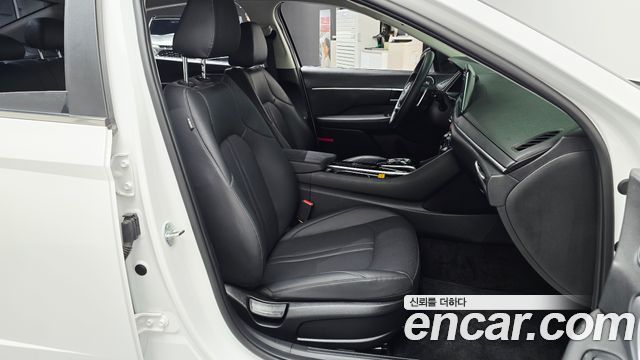Hyundai Sonata (DN8) 2.0 LPG(rental car) Style 2022 — фото 26