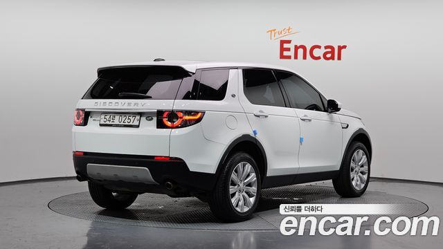 Land Rover Discovery Sport 2.0 TD4 HSE Luxury 2016 — фото 2
