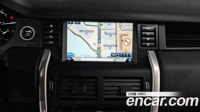 Land Rover Discovery Sport 2.0 TD4 HSE Luxury 2016 — фото 14