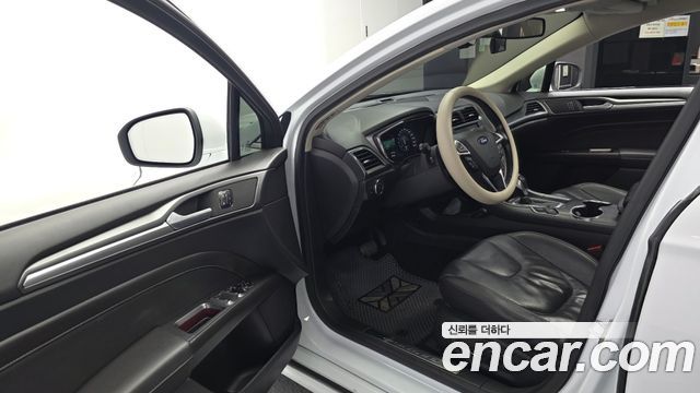 Ford Mondeo (IV) 2.0 Titanium 2016 — фото 10