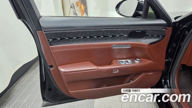 Genesis G90 (RS4) Gasoline 3.5 Turbo AWD 2022 — фото 24