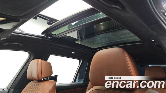 BMW X7 (G07) xDrive 40i M Sport 7STR 2025 — фото 16