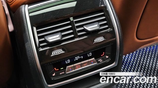 BMW X7 (G07) xDrive 40i M Sport 7STR 2025 — фото 32