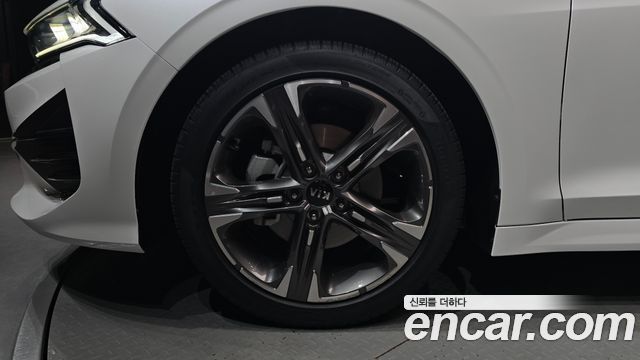Kia K5 (III) 2.0 Prestige 2021 — фото 5