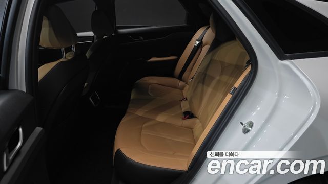 Kia K5 (III) 2.0 Prestige 2021 — фото 12