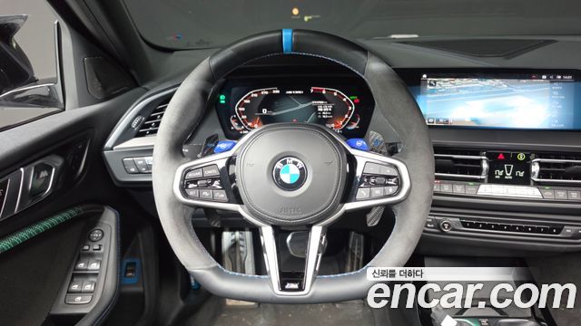 BMW 1 Series (F40) M135i xDrive First Edition 2021 — фото 17
