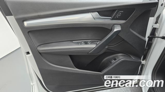 Audi Q5 (FY) 45 TFSI Quattro 2020 — фото 24