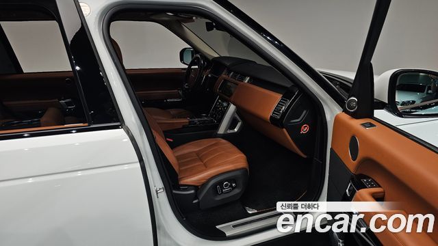 Land Rover Range Rover (IV) 5.0 SC AB 2017 — фото 11